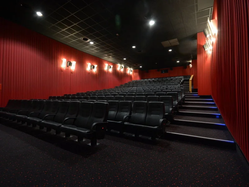 Kino 9